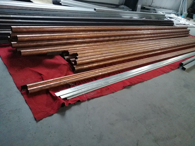 密集型母線槽載流量.jpg 密集型母線槽載流量.jpg